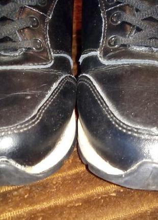 Зимние кроссовки crosby 3