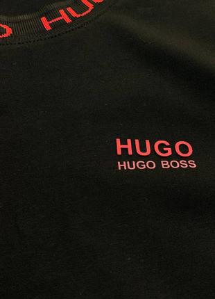 Женская футболка hugo boss3 фото