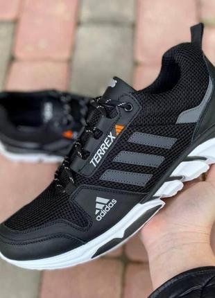 Чоловічі кросівки adidas terrex