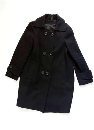 Черное двубортное пальто naf naf