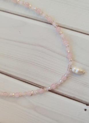 Ожерелье из чешского о хрусталя розового, розового кварца и речной жемчужины3 фото
