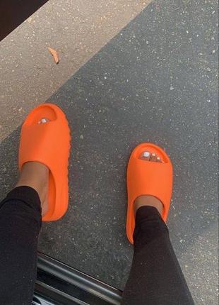 👟 шлепанцы adidas yeezy slide «orange’ / наложка bs👟9 фото