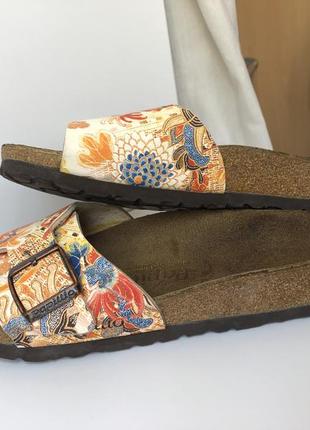 В'єтнамки шльопанці сланці birkenstock adrid papillio принт квіти