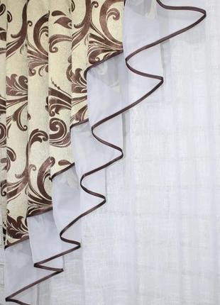 Ламбрекен із щільної тканини на карниз 2.4м. колір бежевий з коричневим та білим