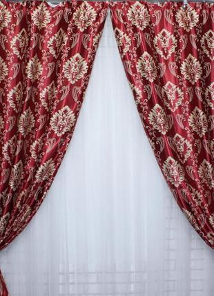 Комплект готовых штор из ткани блэкаут "корона версаль" бордового цвета2 фото