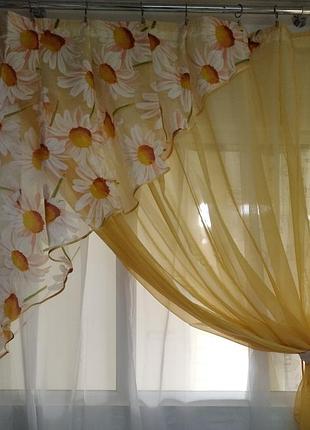 Комплект на кухню, шторки и тюль