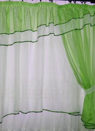 Кухонный комплект, тюль и шторка. цвет салатовый с белым
