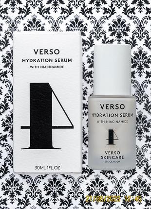 Зволожуюча сироватка  з ніацинамідом verso 4 hydration serum with niaciamide заспокійлива 30 мл