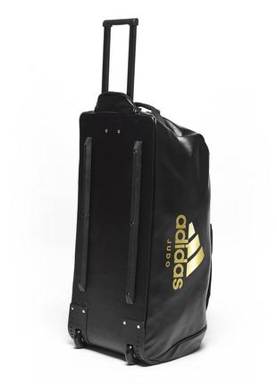 Дорожная сумка на колесах с золотым логотипом judo | черная | adidas adiacc056j