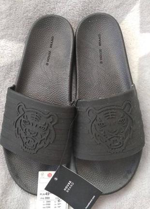 Мужские резиновые шлепанцы4 фото