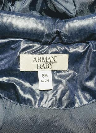 Дитячий пуховий жилет armani baby (6m)7 фото