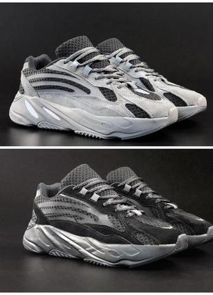 Чоловічі кросівки adidas yeezy 700