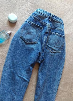 Круті цупкі якісні джинси mom з потертостями варенки висока талія5 фото