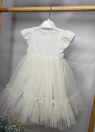 Праздничное - пышное платье для девочки5 фото