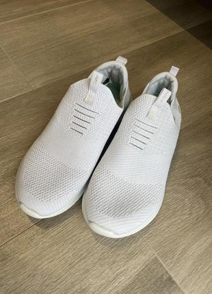 Кроссовки skechers
