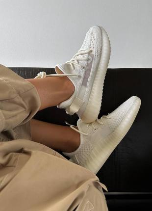 Кроссовки adidas yeezy boost 350 v2 "bone” унисекс женские мужские бежевые самые удобная модель