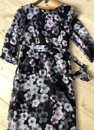 Плаття жіноче