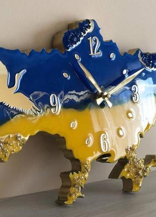 Часы настенные из эпоксидной смолы "карта украины" 40x25 см9 фото