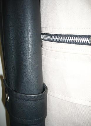 Куртка осенняя рукава кожзам р.12 с капюшоном3 фото