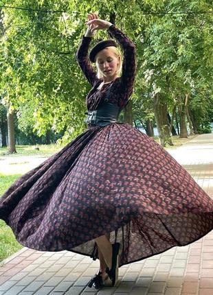 Батистова коричнева шоколадна сукня зі спідницею повне сонце