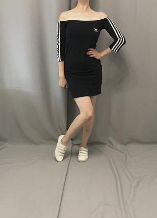 Сукня adidas з відкритими плечима2 фото