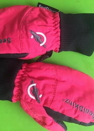 Водонепроникні рукавиці