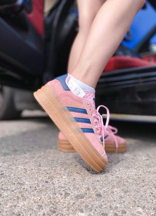 Розкішні жіночі кросівки на платформі adidas gazelle gazelle bold pink glow пудрові рожеві