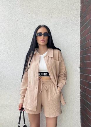 Шикарный костюм двойка из муслина  белый зелёный малиновый сиреневый бежевый шорты короткие бойфренды бермуды рубашка кофта кардиган блуза