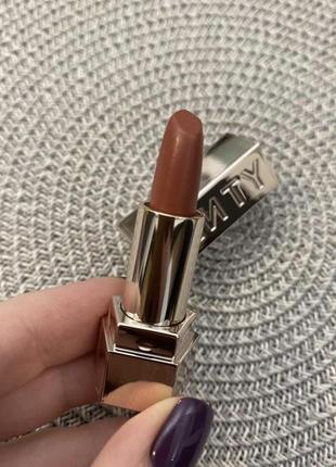 Помада fenty beauty 06 scholar sista, объем 0.8г