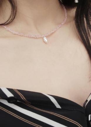 Ожерелье из чешского о хрусталя розового, розового кварца и речной жемчужины