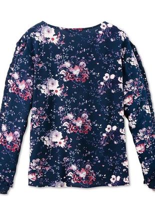 Яркая блуза с цветочным принтом из крепа tchibo германия2 фото