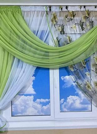 Фіранка на кухню з квітковим принтом