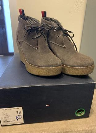 Ботильйони tommy hilfiger