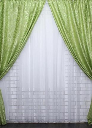 Две готовые шторы из жаккарда. цвет салатовый