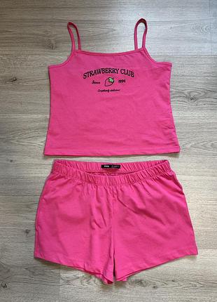 Классная пижамка размера s