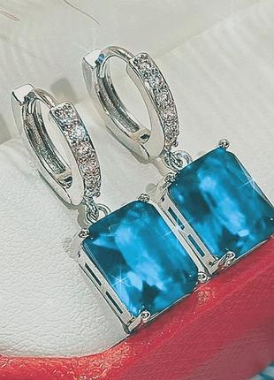 Сережки голубые