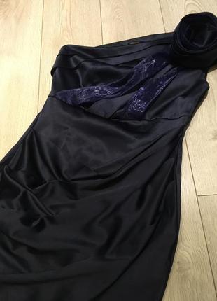 Темно-синее атласное платье на одно плечо asos3 фото