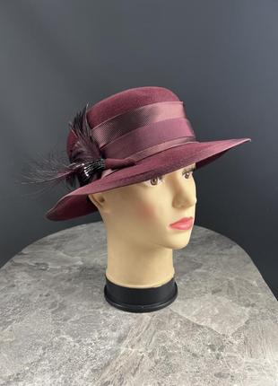 Шляпа стильная фетровая с перьями, качество1 фото