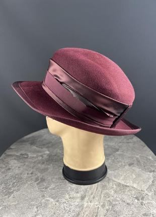 Шляпа стильная фетровая с перьями, качество5 фото