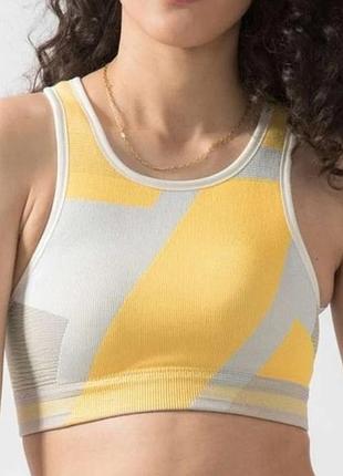 Спортивний топ бра nike seamless icon clash light support bra yellow grey