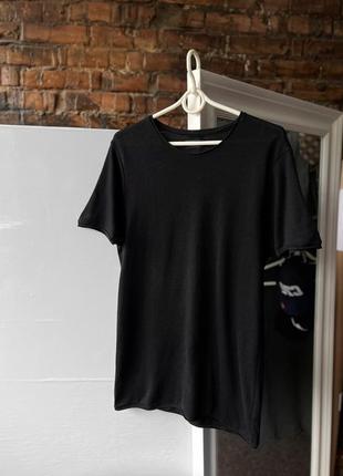 Zara man black classic t-shirt черная, однотонная футболка