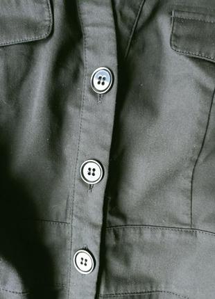 Платье платье h&м, черная с пуговицами и карманами, короткий рукав, размер s