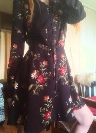 Сукня легка, літня з квітковим принтом3 фото