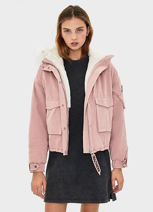 Распродажа на новую куртку bershka