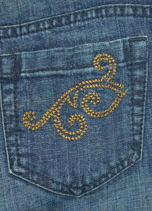 Брендовые джинсы 👖 прямого покроя  c легким эффектом потертости5 фото