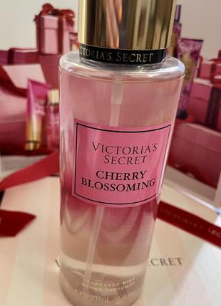 Victoria's secret cherry blossoming fragrance mist