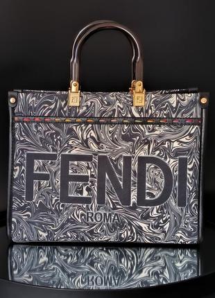 Fendi sunshine black