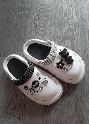 Сабо, крокси оригінал.