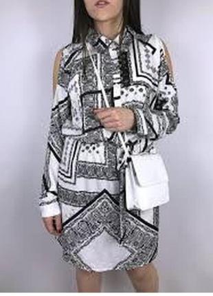 Легка сукня плаття сорочка з принтом