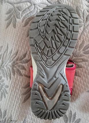 Босоніжки для дівчинки 4